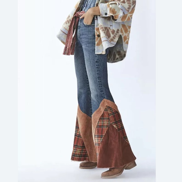 REE PEOPLE FLASHBACK FLARE JEANS - Picture 4 of 4